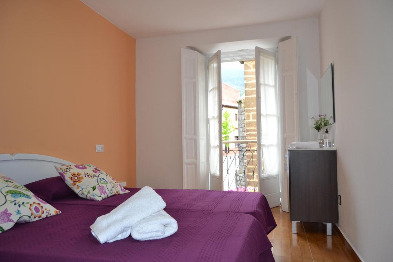 Albergue Valle Del Nonaya Salas  Zewnętrze zdjęcie